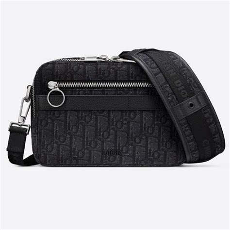 dior messenger pouch black|Dior crossbody bag for men.